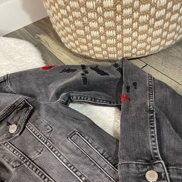 Zara Awesome What You Wanna Know Graphic Embroidered Black Denim Jacket - Picture 5 of 9